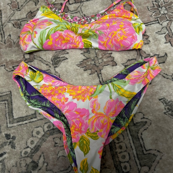 Maaji bikini - Picture 2 of 2